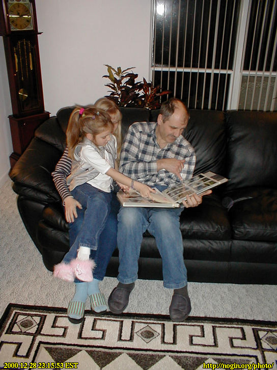 2000-12-28_23-15-53-med.jpg (100kb)