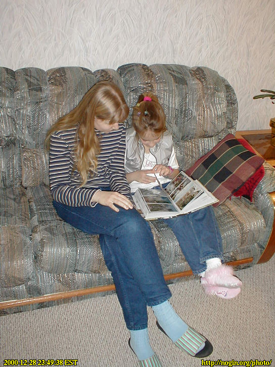 2000-12-28_23-49-38-med.jpg (119kb)